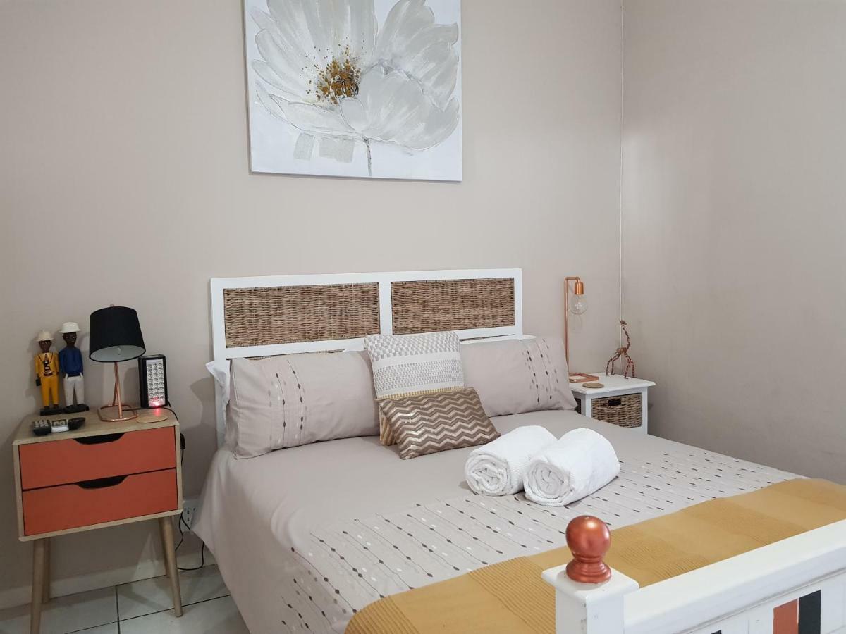Zonnevanger Guesthouse Noorder-Paarl Exteriör bild