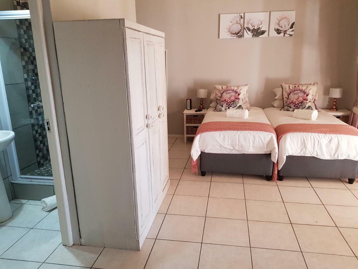 Zonnevanger Guesthouse Noorder-Paarl Exteriör bild